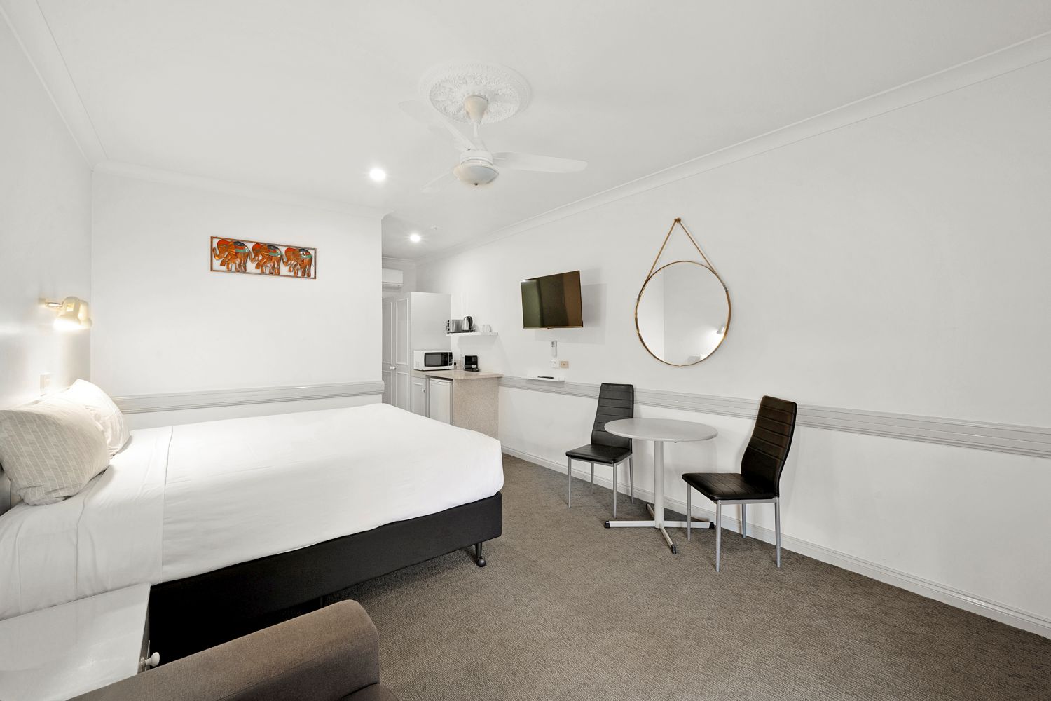 Winner small image - Centre Town Motel